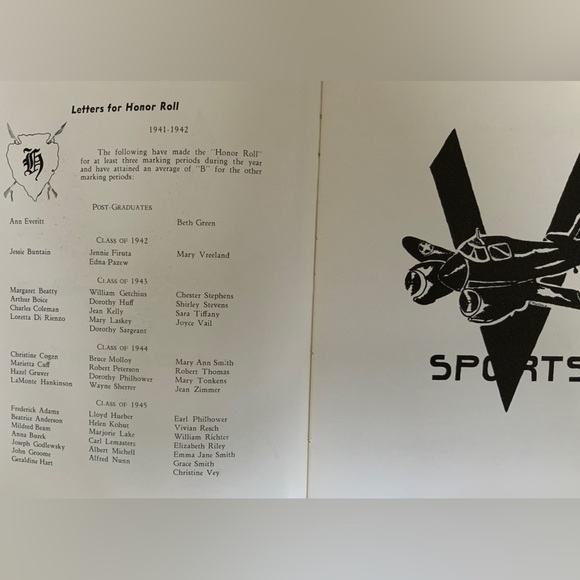 WW II era,  HACKETTSTOWN NJ HIGH SCHOOL YEAR BOOKS - Picture 9 of 16